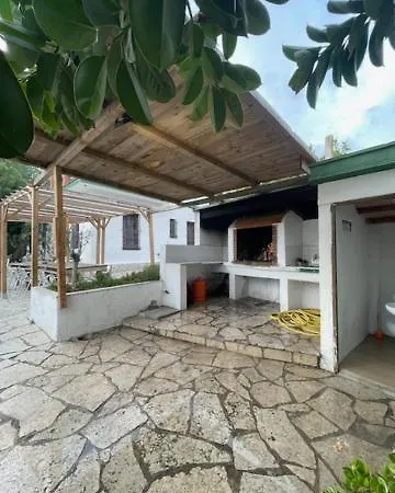 La Muntanya Rural Turistico Vacacional Tortosa
