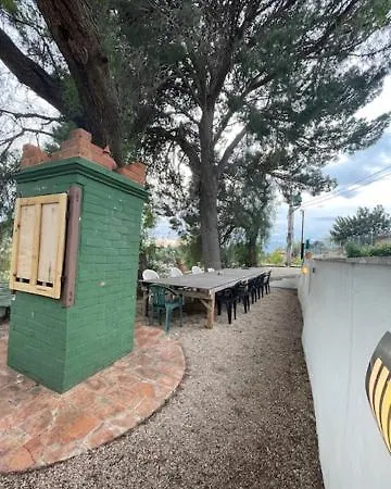 La Muntanya Rural Turistico Vacacional * Tortosa