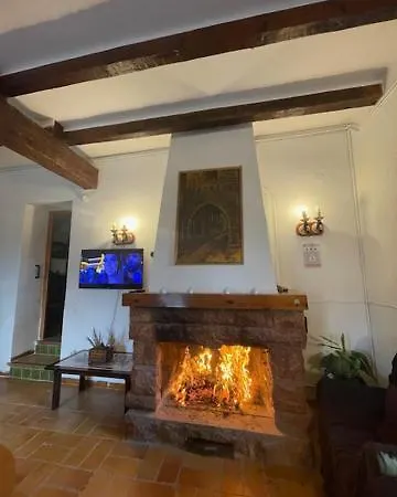 La Muntanya Rural Turistico Vacacional *