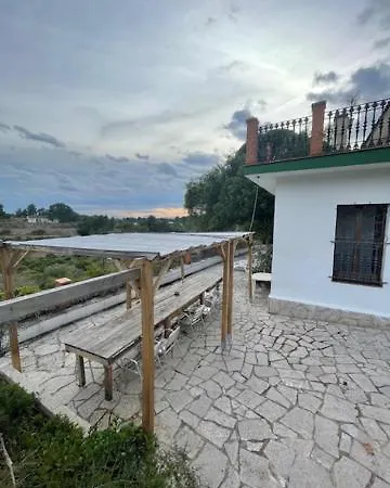 La Muntanya Rural Turistico Vacacional *