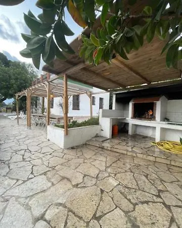 La Muntanya Rural Turistico Vacacional