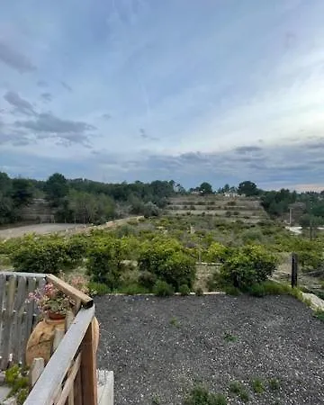 La Muntanya Rural Turistico Vacacional * Tortosa