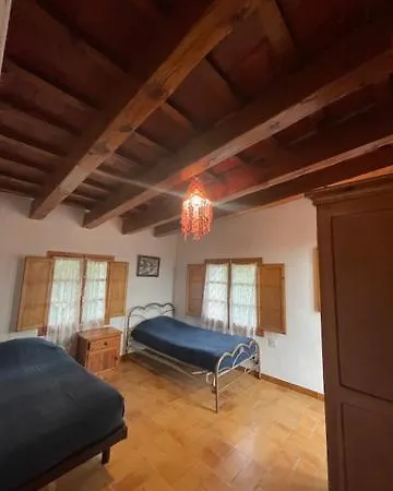 La Muntanya Rural Turistico Vacacional *