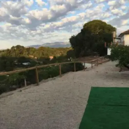 La Muntanya Rural Turistico Vacacional * Tortosa